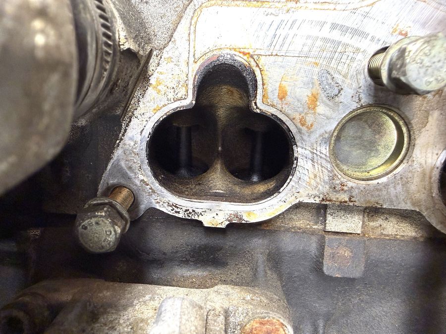 1040103998 | Mercedes 300SL-24 | R129 M104.981 Engine
