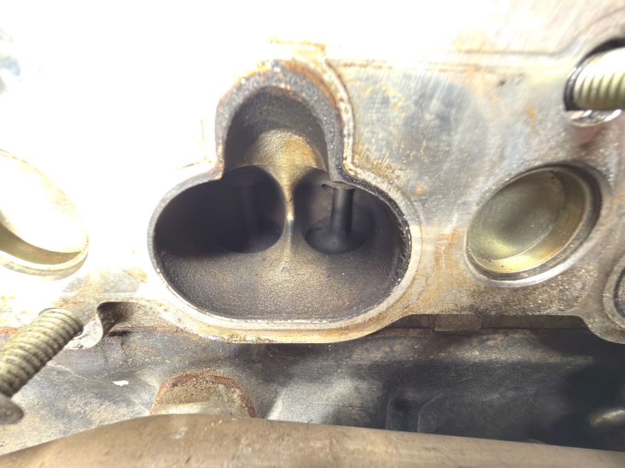 1040103998 | Mercedes 300SL-24 | R129 M104.981 Engine