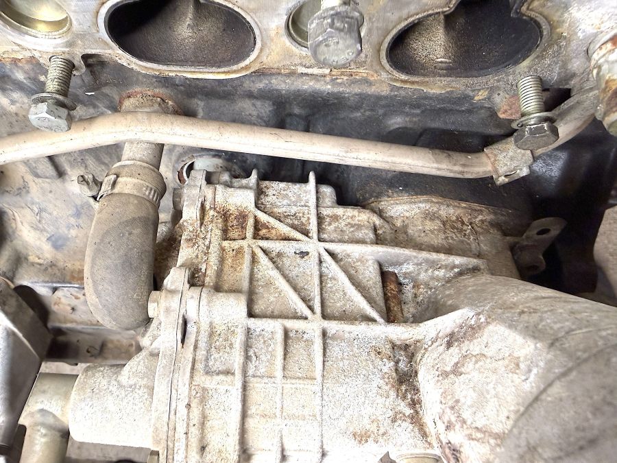 1040103998 | Mercedes 300SL-24 | R129 M104.981 Engine