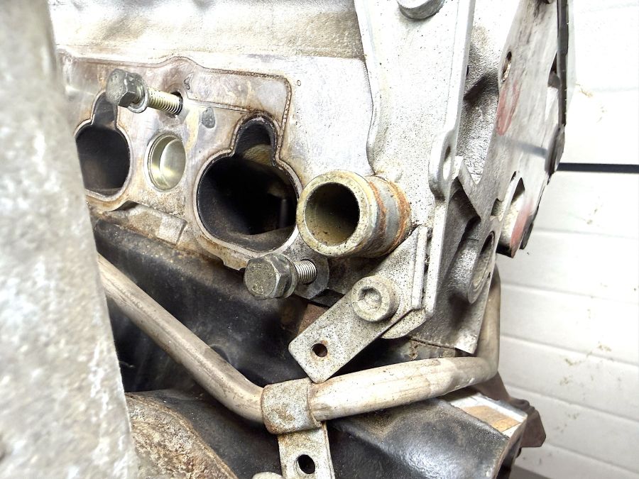 1040103998 | Mercedes 300SL-24 | R129 M104.981 Engine