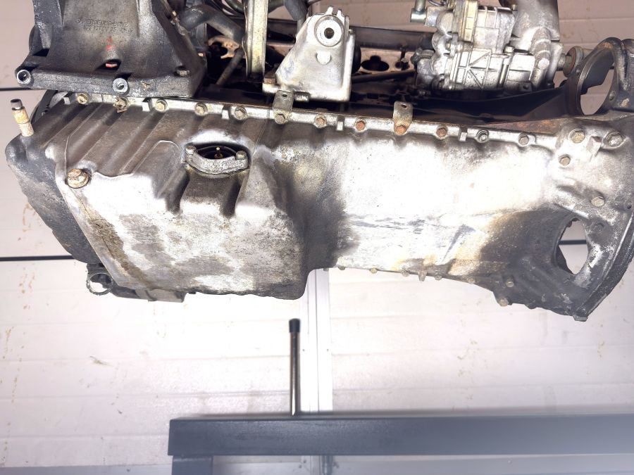 1040103998 | Mercedes 300SL-24 | R129 M104.981 Engine