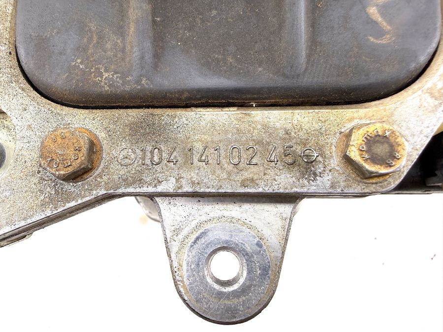 1041410090 0438101044 0438121082 | Mercedes 300SL-24 | R129 Air flow meter fuel distributor throttle