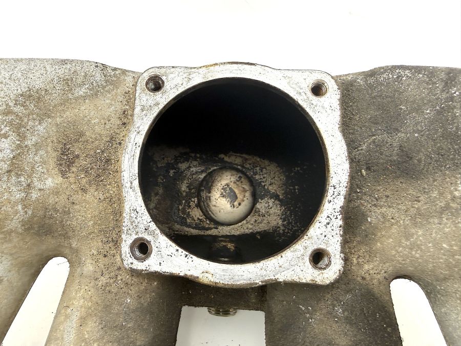 1041411001 | Mercedes 300SL-24 | R129 Air Intake Manifold