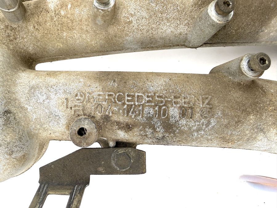 1041411001 | Mercedes 300SL-24 | R129 Air Intake Manifold