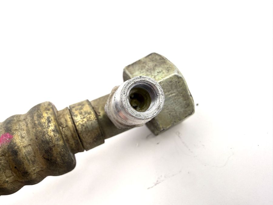 1042300156 | Mercedes 300SL-24 | R129 Air conditioning compressor pipe