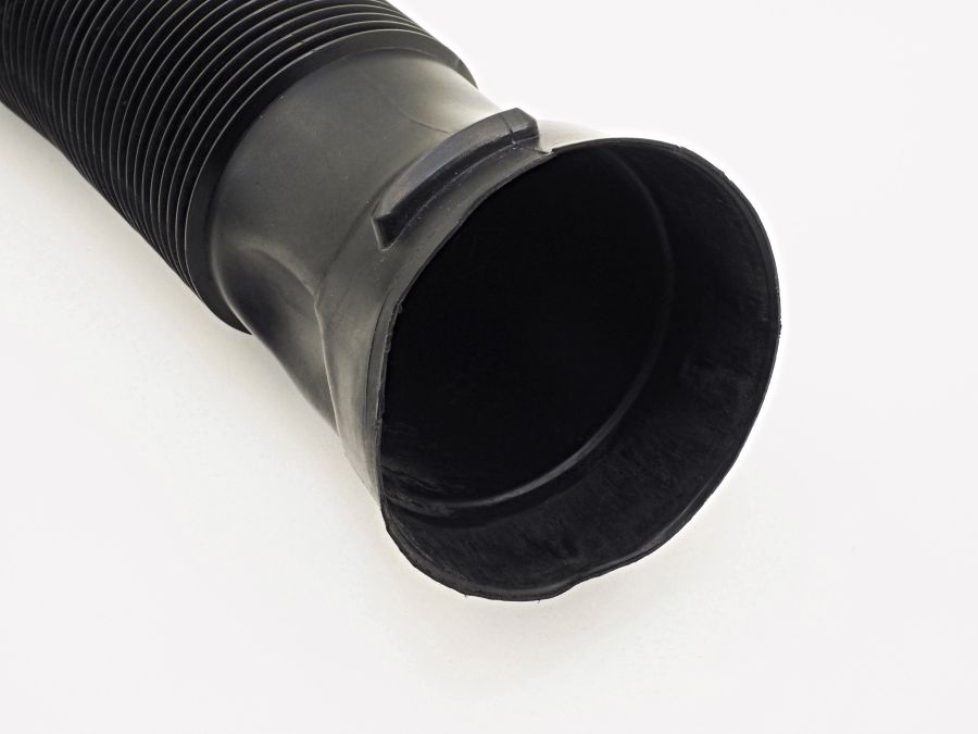 1120940182 | Mercedes SL500 | R129 Left side air intake pipe