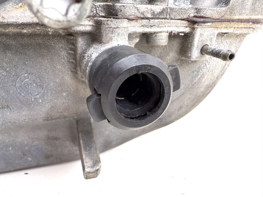 1131400001 | Mercedes SL500 | R129 Air intake manifold