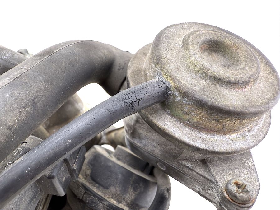 1131400001 | Mercedes SL500 | R129 Air intake manifold