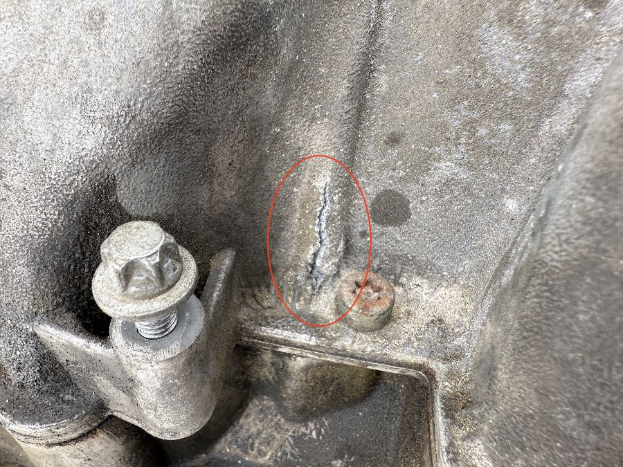 1131400001 | Mercedes SL500 | R129 Air intake manifold