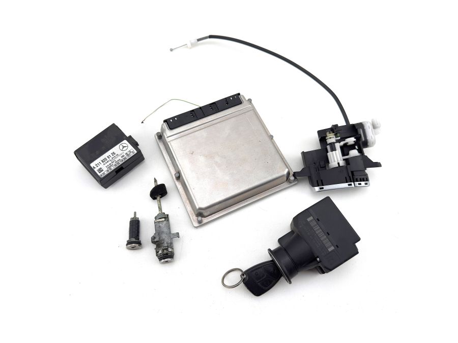 1131531279 2118209126 2305450508 | Mercedes SL500 | R230 Steering ignition trunk door lock key set