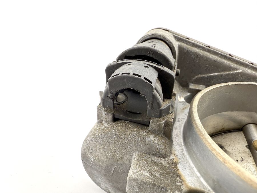 1191410025 0205003037 | Mercedes SL500 | R129 Intake throttle body