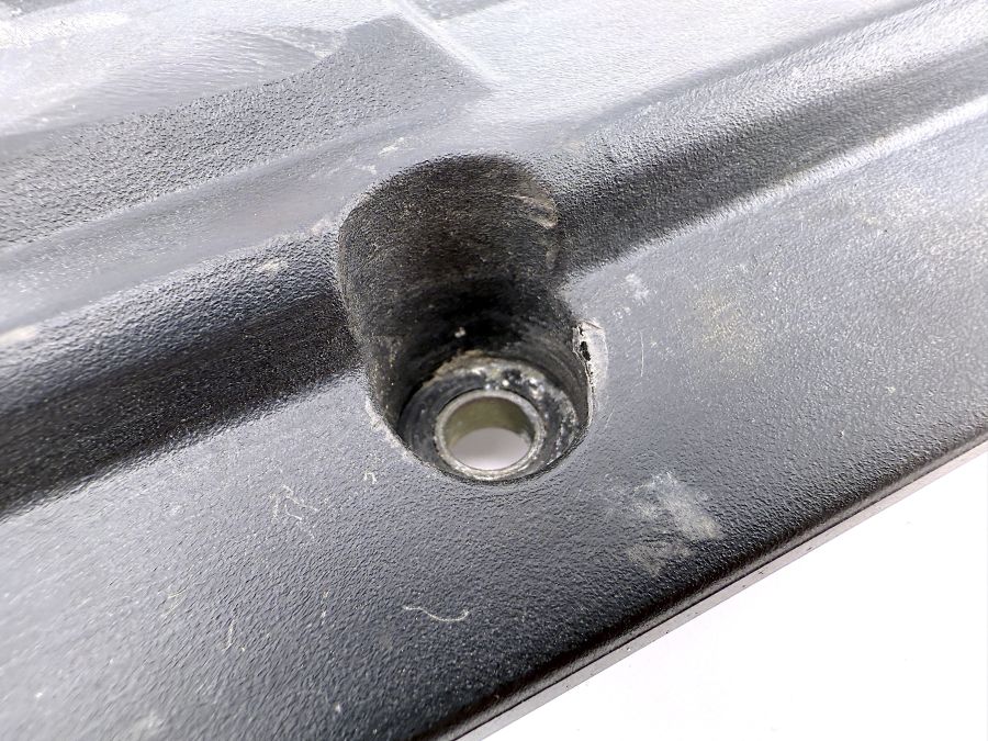 1191500075 1191500175 | Mercedes SL500 | R129 Ignition coil covers from 8 cylinder engine 1191500075 1191500175 | Mercedes SL500 | R129 Ignition coil covers from 8 cylinder engine