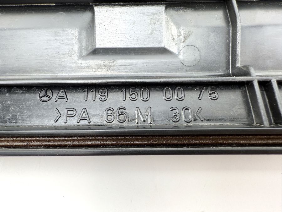 1191500075 1191500175 | Mercedes SL500 | R129 Ignition coil covers from 8 cylinder engine 1191500075 1191500175 | Mercedes SL500 | R129 Ignition coil covers from 8 cylinder engine
