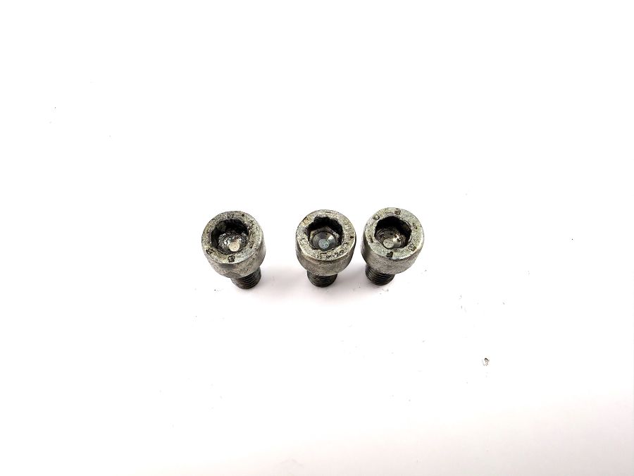 1191580740 N000912006004 | Mercedes SL500 | R129 Ignition coil holding brackets 1191580740 N000912006004 | Mercedes SL500 | R129 Ignition coil holding brackets