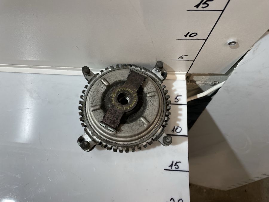 1192000022 | Mercedes 500SL | R129 Engine fan clutch