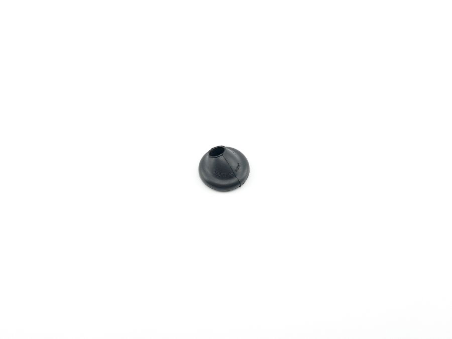 1239972981 | Mercedes SL-Class | R129 Lower body drain cap