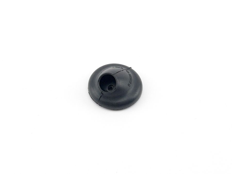 1239972981 | Mercedes SL-Class | R129 Lower body drain cap