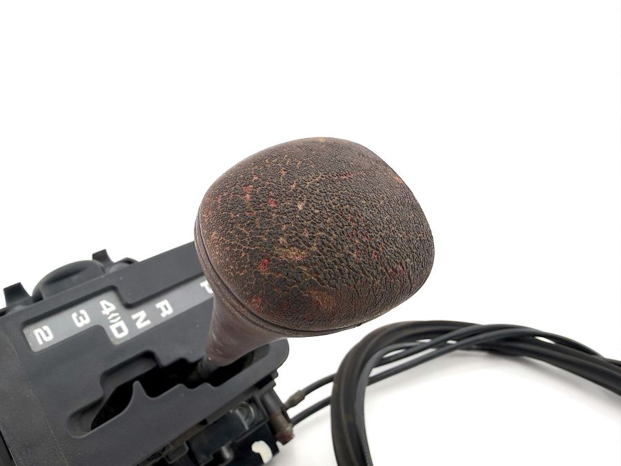 1242670237 1292670710 1292600272 | Mercedes 300SL-24 | R129 Gear selector shifter