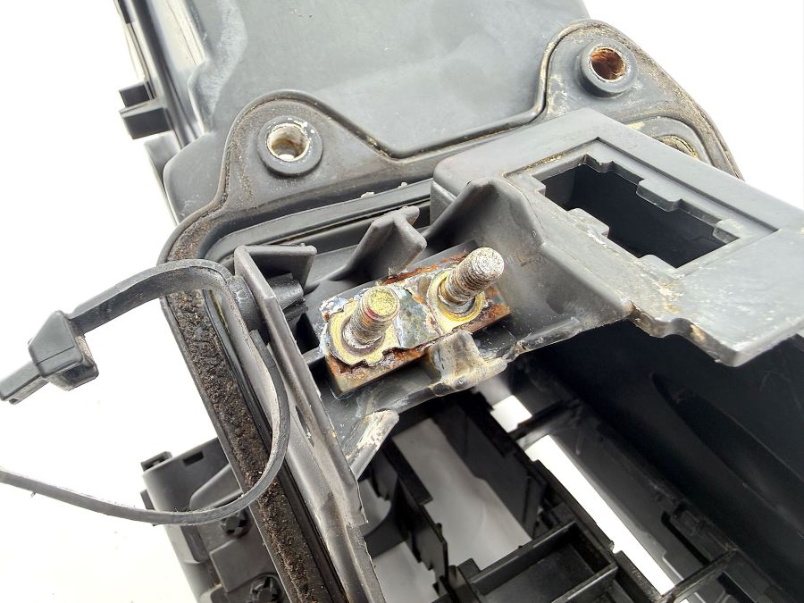 1245401750 1245400082 12454001823 | Mercedes 300SL-24 | R129 Left side fuse box