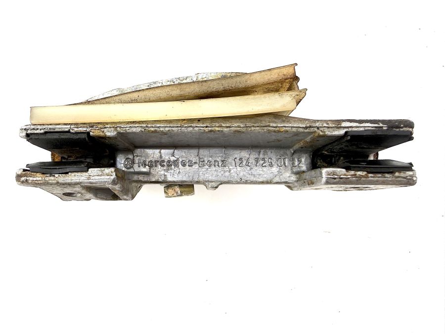 1247250132 1247250232 | Mercedes 300SL-24 | R129 Door window guide