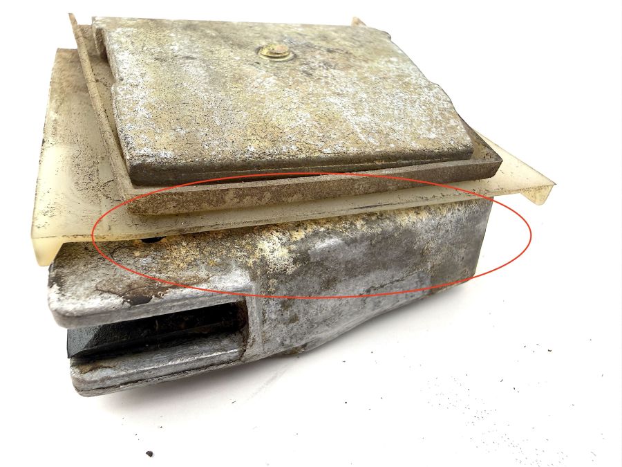 1247250132 1247250232 | Mercedes 300SL-24 | R129 Door window guide