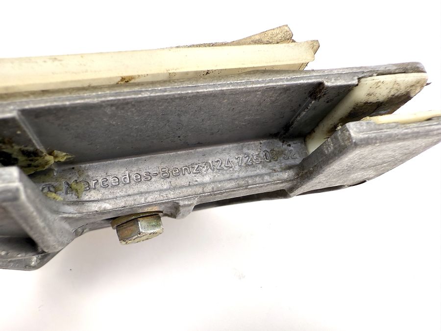 1247250432 1247250332 1267250897 | Mercedes SL500 | R129 Side window mounting holders