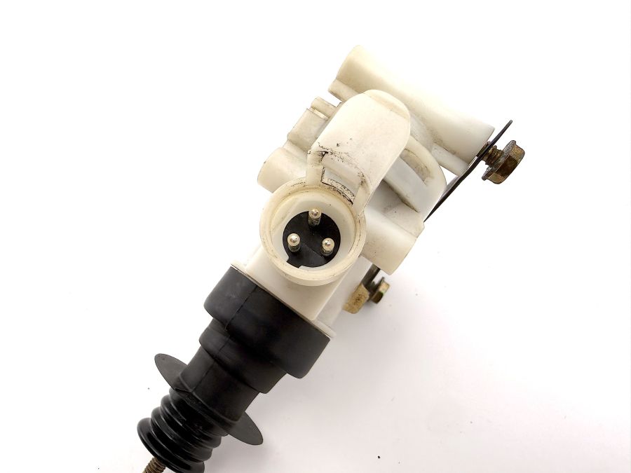 1248002175 1248001575 | Mercedes 300SL-24 | R129 Door lock vacuum actuator