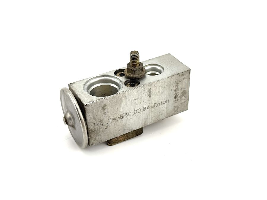 1248300084 | Mercedes SL500 | R129 A/C pressure expansion valve