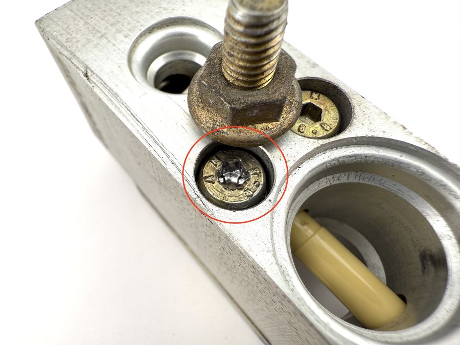 1248300084 | Mercedes SL500 | R129 A/C pressure expansion valve 1248300084 | Mercedes SL500 | R129 A/C pressure expansion valve