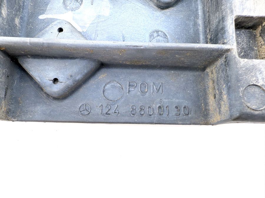 1248800130 | Mercedes SL500 | R129 Rear bumper guide bracket pair
