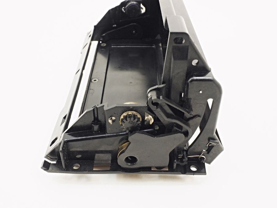 1269901422 | Mercedes SL500 | R129 Centre console ashtray storage panel 1269901422 | Mercedes SL500 | R129 Centre console ashtray storage panel