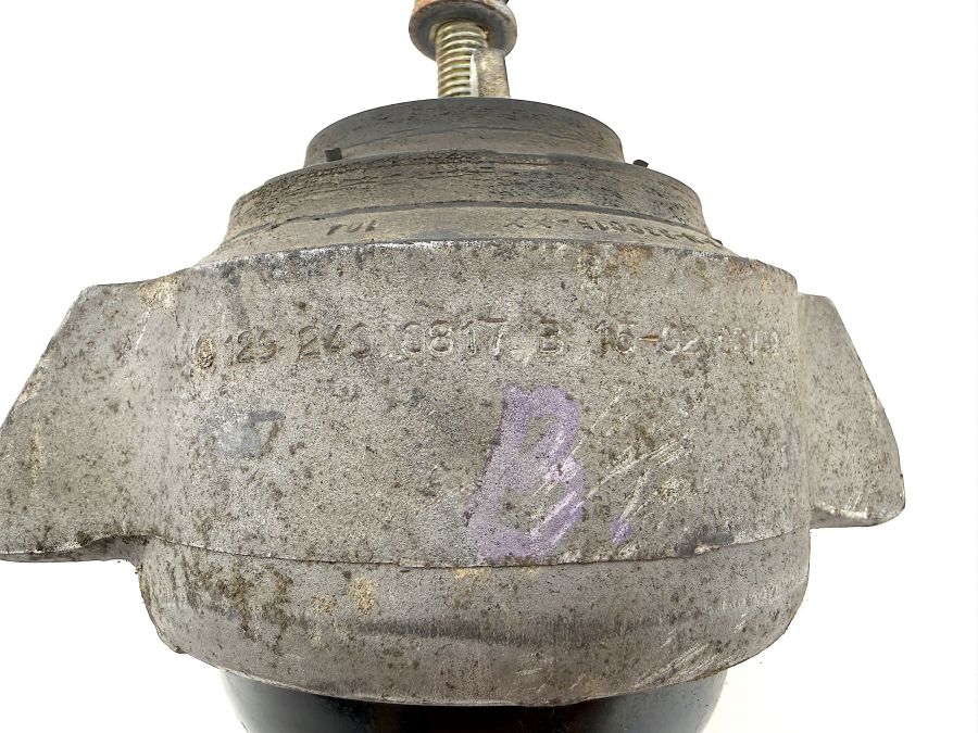 1292400817 | Mercedes 300SL-24 | R129 Engine mount