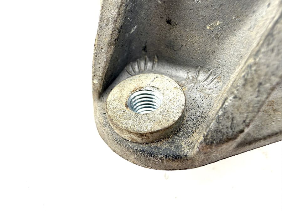 1292400817 | Mercedes 300SL-24 | R129 Engine mount