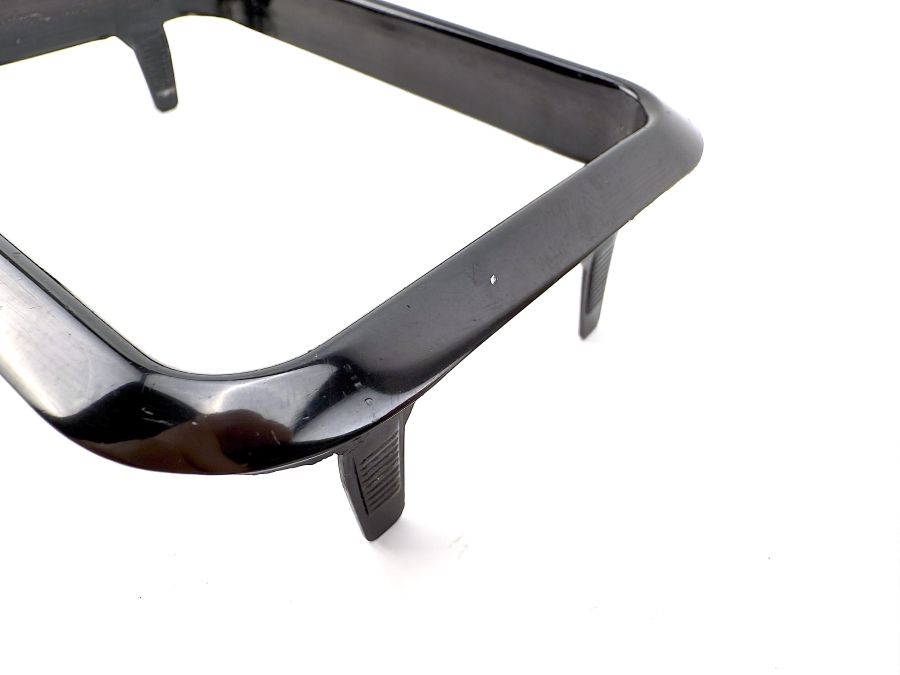 1292670788 | Mercedes SL500 | R129 Gear selector surround trim - aluminium