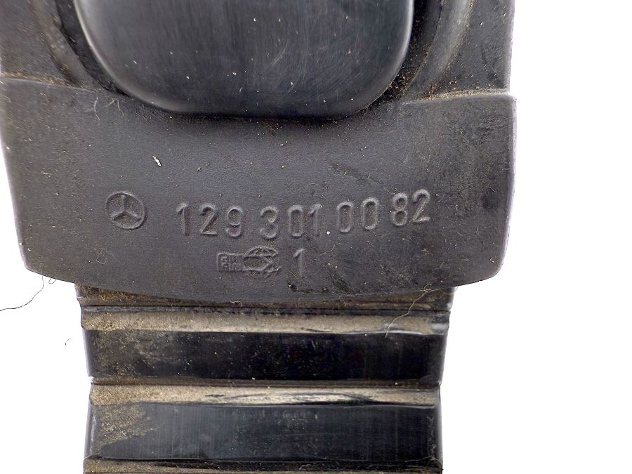 1293010082 | Mercedes 500SL | R129 Accelerator pedal