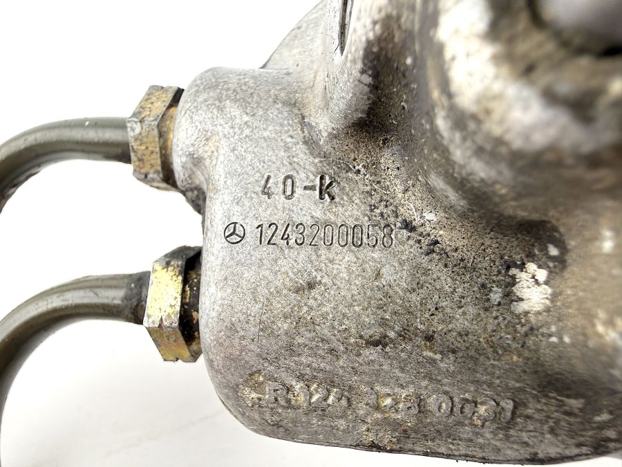 1293200058 1293270189 1243200058 | Mercedes 300SL-24 | R129 Front self leveling control valve