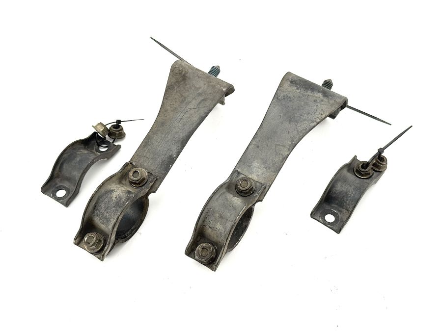 1293230026 1293230126 2013232340 | Mercedes 300SL-24 | R129 Front stabilizer bar brackets