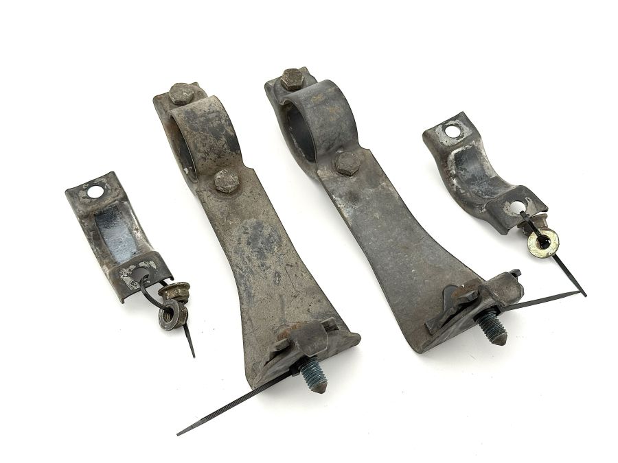 1293230026 1293230126 2013232340 | Mercedes 300SL-24 | R129 Front stabilizer bar brackets