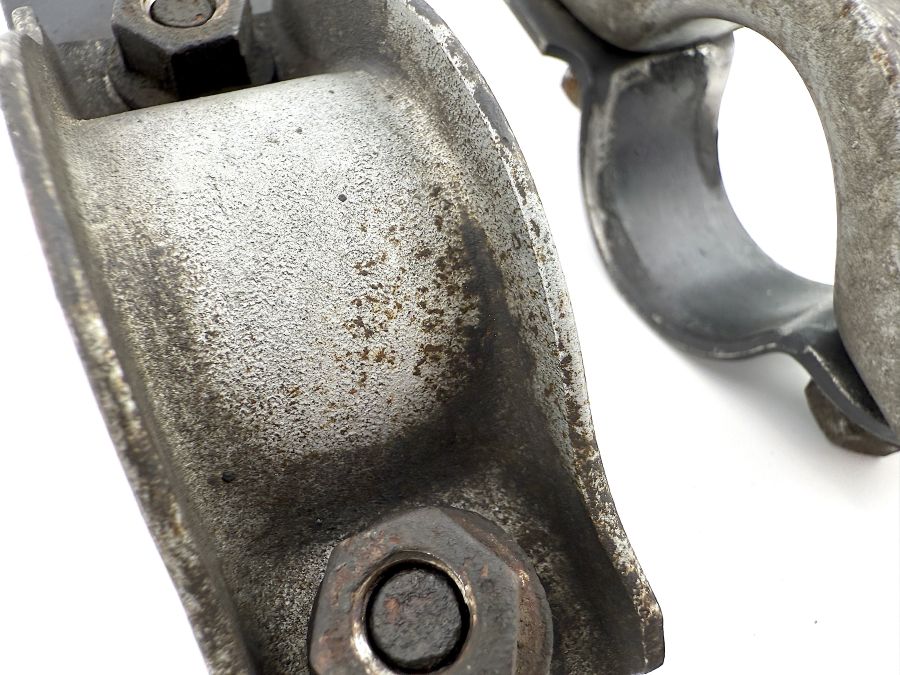 1293230026 1293230126 2013232340 | Mercedes SL500 | R129 Front stabilizer bar brackets