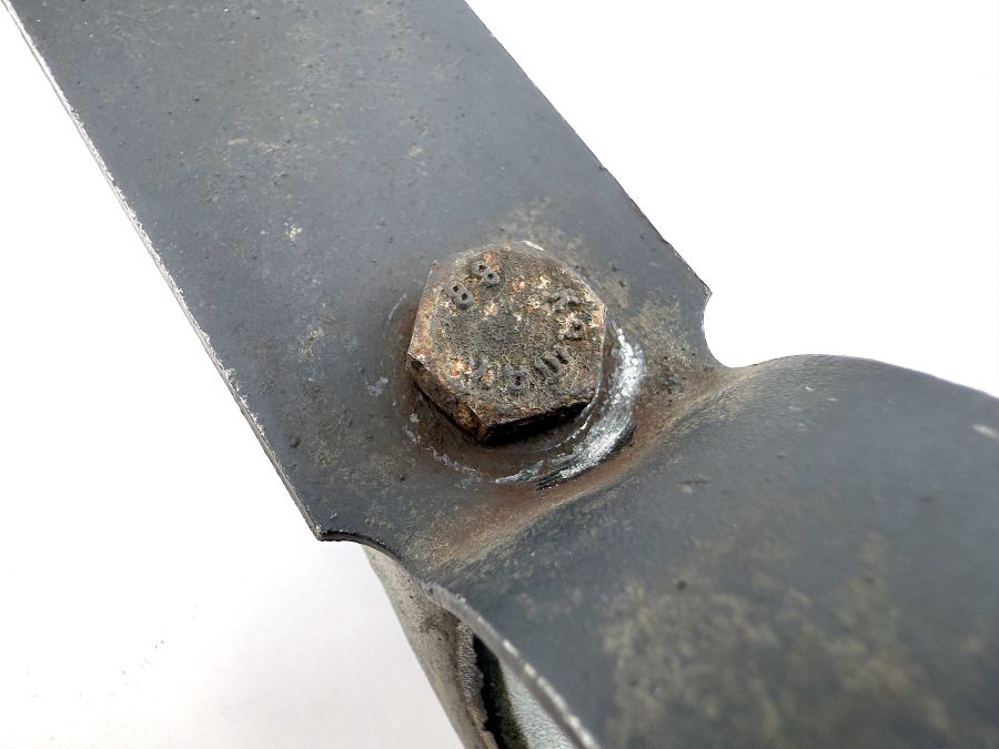 1293230026 1293230126 2013232340 | Mercedes SL500 | R129 Front stabilizer bar brackets