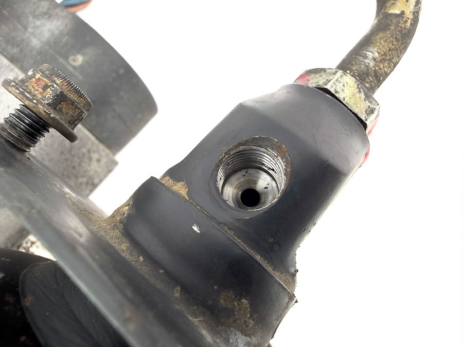 1293270525 1403280215 1293206272 | Mercedes 300SL-24 | R129 Rear left ADS hydraulic damping valve block