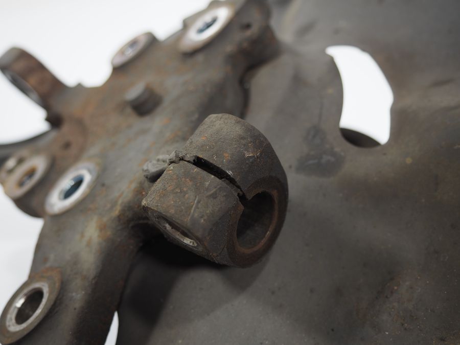 1293300220 1293300525 | Mercedes SL500 | R129 Steering knuckle front left