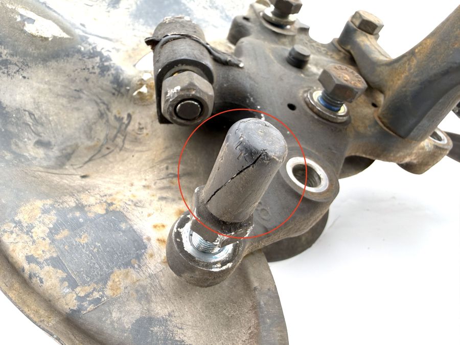 1293300320 1293300525 1294202244 | Mercedes 300SL-24 | R129 Steering knuckle front right