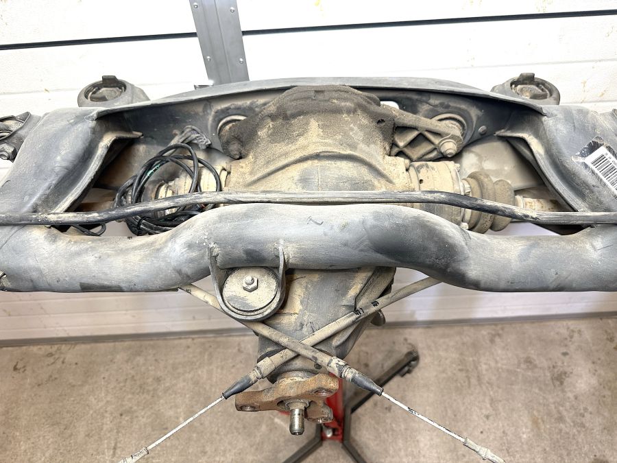 1293501508 1293504914 1293506110 | Mercedes SL500 | R129 Rear subframe 1293501508 1293504914 1293506110 | Mercedes SL500 | R129 Rear subframe