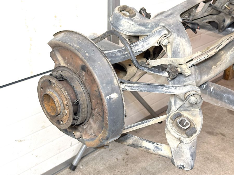 1293501508 2013502032 2013502132 | Mercedes 300SL-24 | R129 Rear subframe