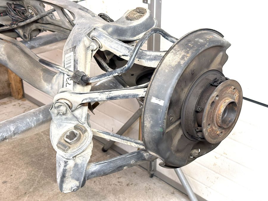 1293501508 2013502032 2013502132 | Mercedes 300SL-24 | R129 Rear subframe