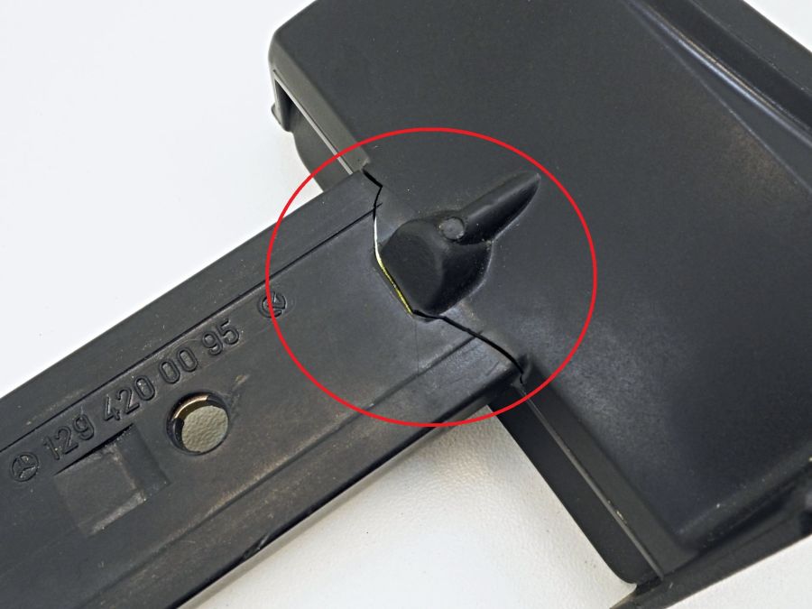 1294200095 1294270941 | Mercedes SL500 | R129 Parking brake release lever 1294200095 1294270941 | Mercedes SL500 | R129 Parking brake release lever
