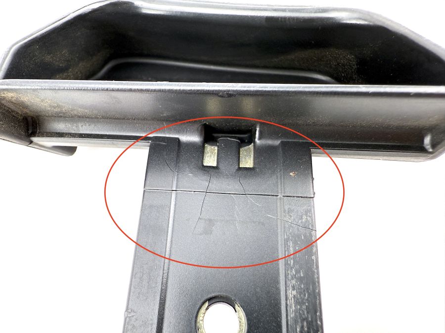 1294200095 1294270941 | Mercedes SL500 | R129 Parking brake release lever 1294200095 1294270941 | Mercedes SL500 | R129 Parking brake release lever