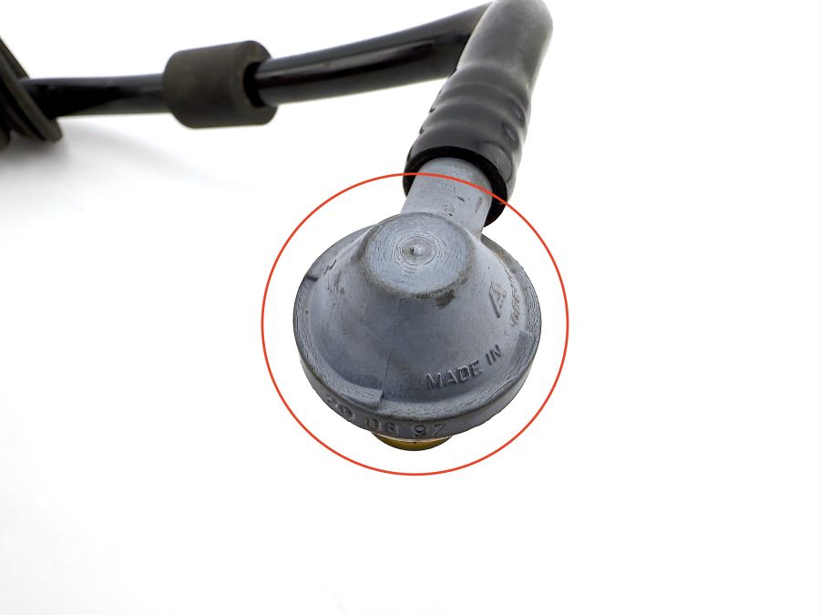 1294302129 | Mercedes SL500 | R129 Vacuum line to brake booster