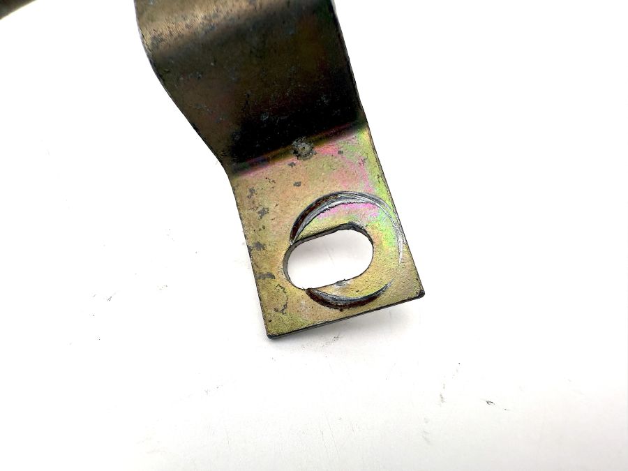 1294703975 | Mercedes SL55 | R230 Fuel hose to engine